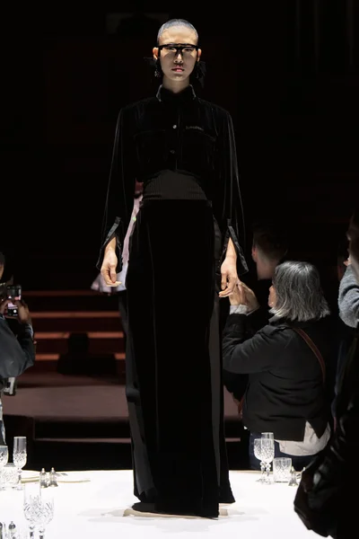 Look 52